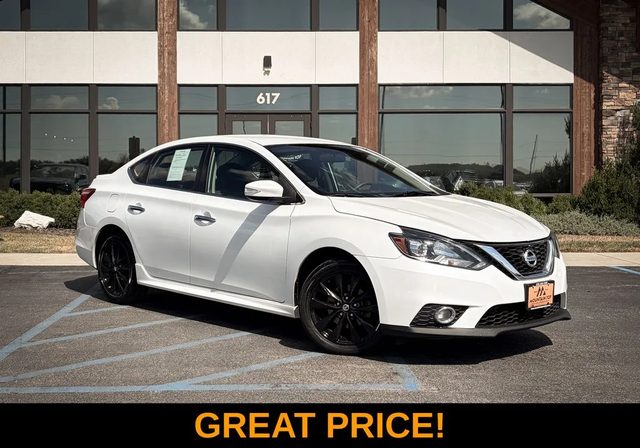 2017 Nissan Sentra SR FWD photo