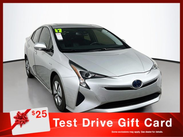 2017 Toyota Prius Four FWD photo