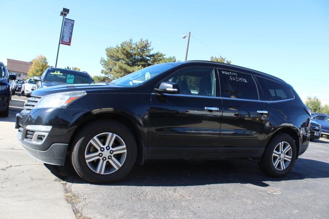 2017 Chevrolet Traverse LT AWD photo