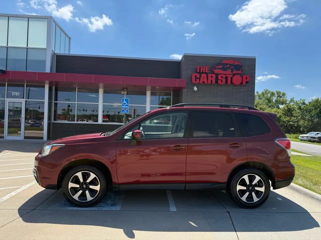 2017 Subaru Forester Premium AWD photo