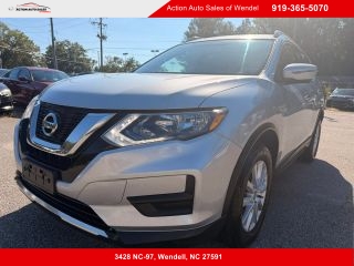 2017 Nissan Rogue SV AWD photo