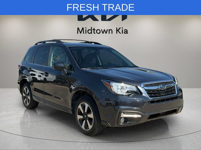 2017 Subaru Forester Limited AWD photo