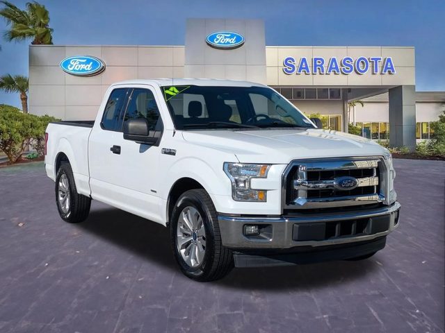 2017 Ford F-150 XLT RWD photo