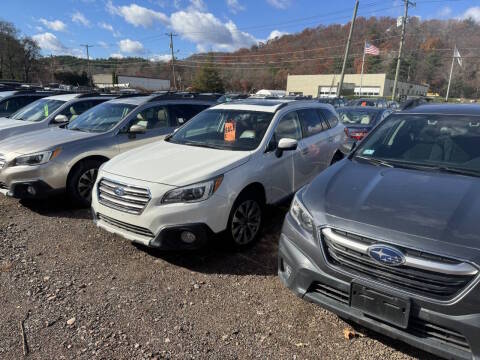 2017 Subaru Outback Touring AWD photo