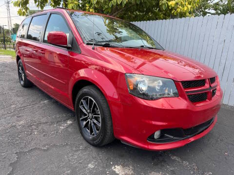 2016 Dodge Grand Caravan R/T FWD photo