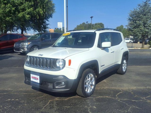 2016 Jeep Renegade Latitude 4WD photo
