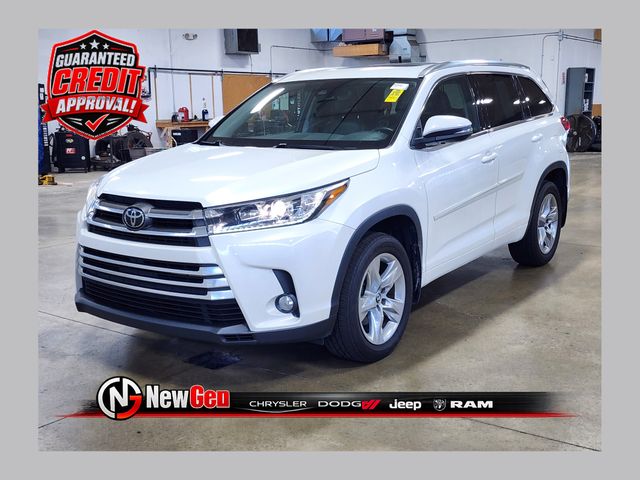 2017 Toyota Highlander Limited AWD photo