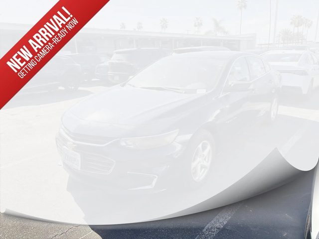 2017 Chevrolet Malibu LS FWD photo