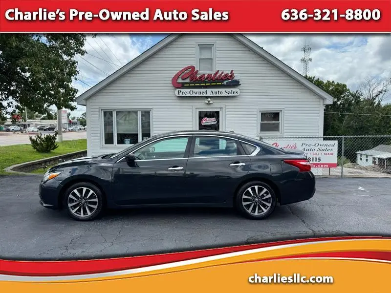 2017 Nissan Altima 2.5 SV FWD photo