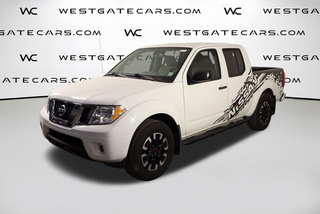 2017 Nissan Frontier SV V6 RWD photo