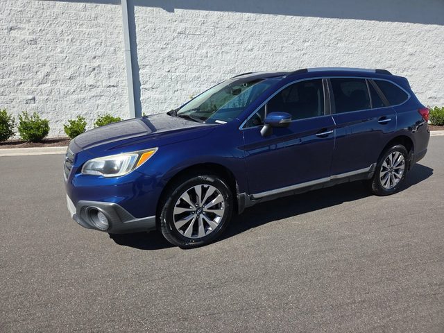 2017 Subaru Outback Touring AWD photo