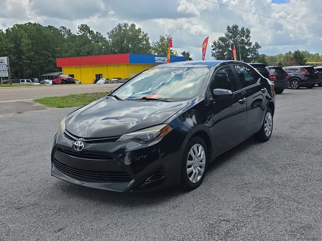 2017 Toyota Corolla LE FWD photo