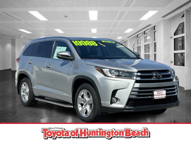 2017 Toyota Highlander Limited AWD photo
