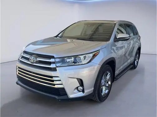 2017 Toyota Highlander Hybrid Limited Platinum AWD photo