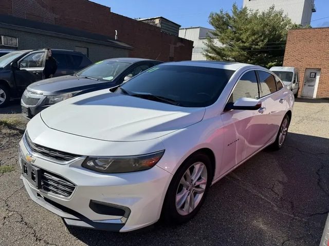 2017 Chevrolet Malibu LT FWD photo