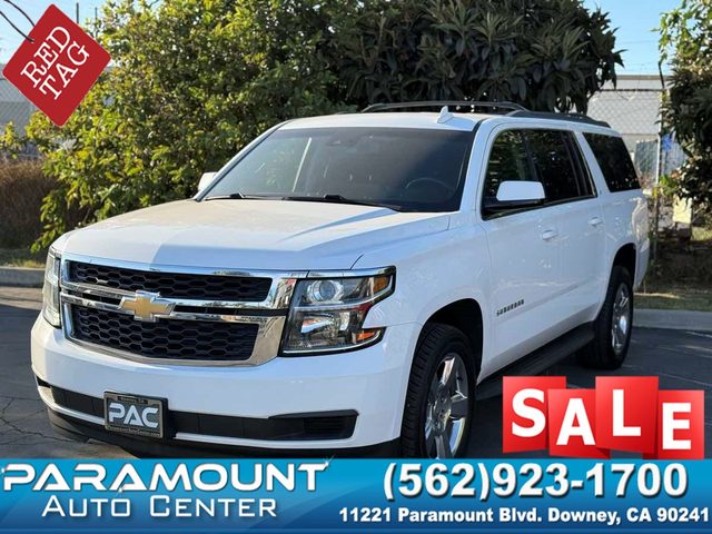 2017 Chevrolet Suburban LT RWD photo