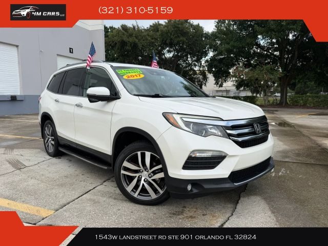 2017 Honda Pilot Touring FWD photo