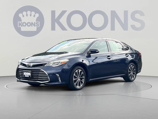2017 Toyota Avalon XLE Premium FWD photo