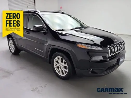 2017 Jeep Cherokee Latitude FWD photo