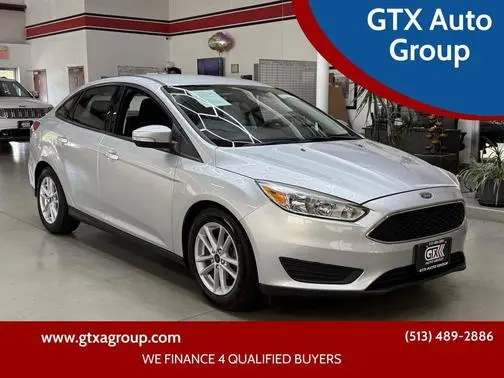 2017 Ford Focus SE FWD photo