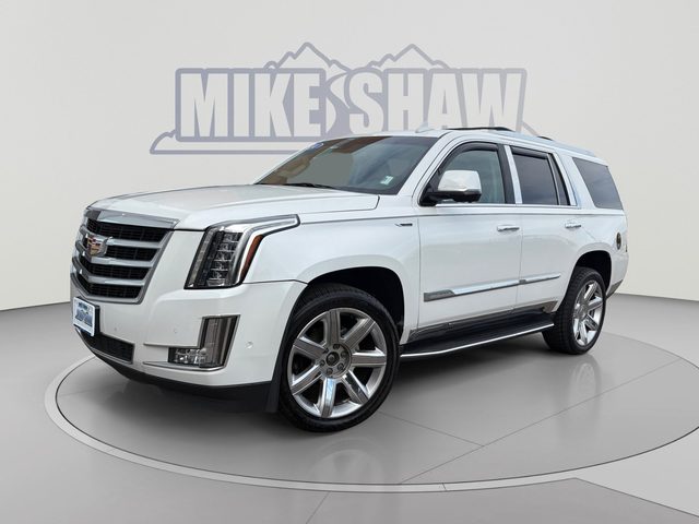 2017 Cadillac Escalade Luxury 4WD photo