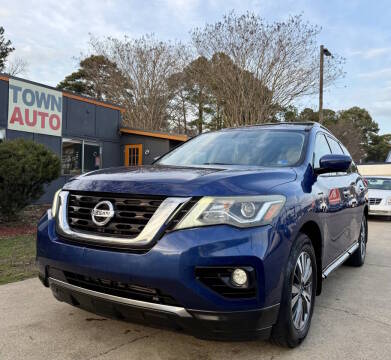 2017 Nissan Pathfinder SL FWD photo