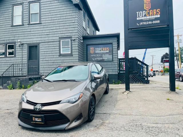 2017 Toyota Corolla LE FWD photo