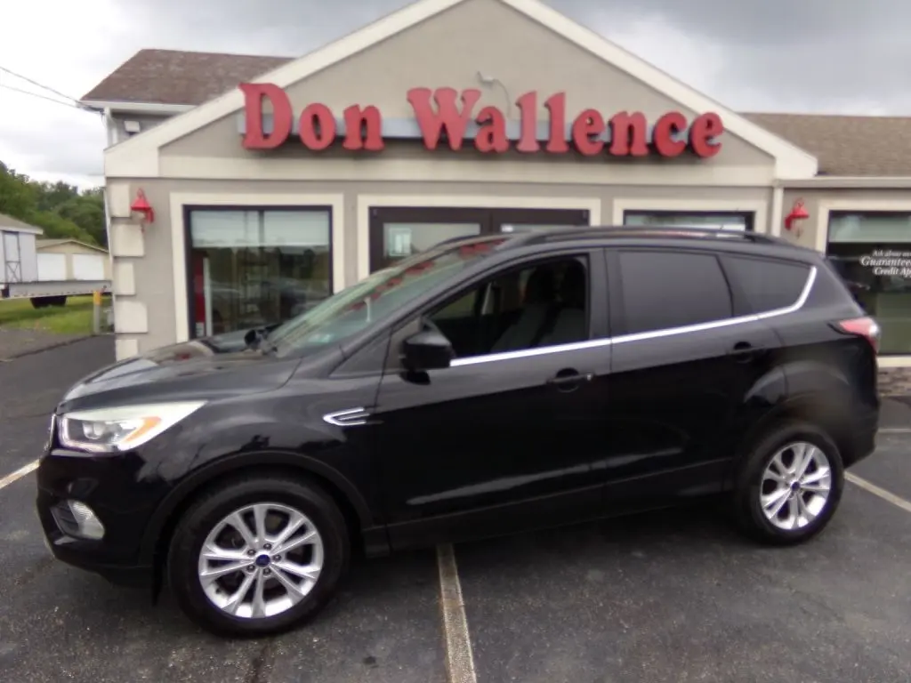 2017 Ford Escape SE 4WD photo