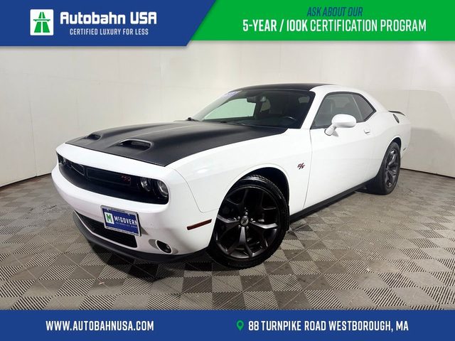 2017 Dodge Challenger R/T Plus RWD photo