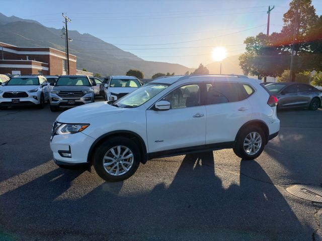2017 Nissan Rogue SV Hybrid AWD photo