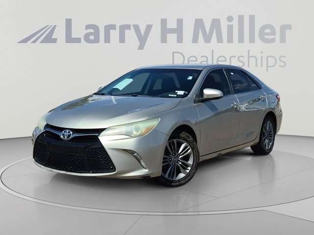 2016 Toyota Camry SE FWD photo