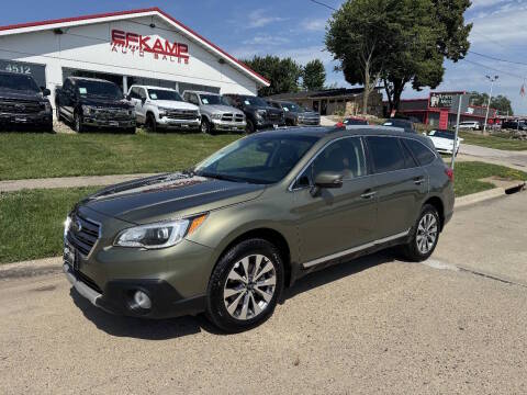 2017 Subaru Outback Touring AWD photo