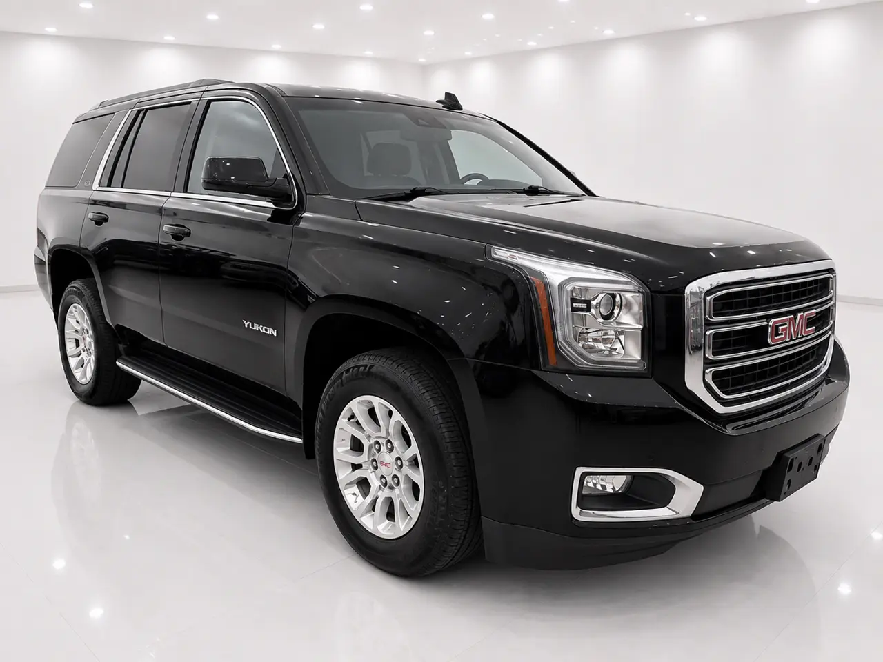 2017 GMC Yukon SLT 4WD photo
