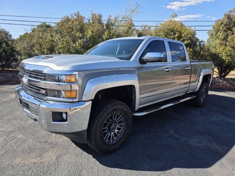 2017 Chevrolet Silverado 2500HD LTZ 4WD photo