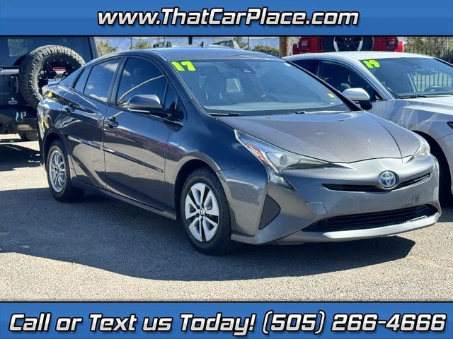 2017 Toyota Prius Three FWD photo