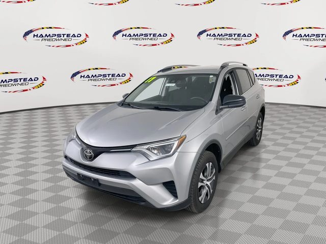 2017 Toyota RAV4 LE AWD photo