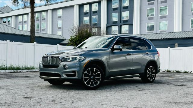 2017 BMW X5 sDrive35i RWD photo