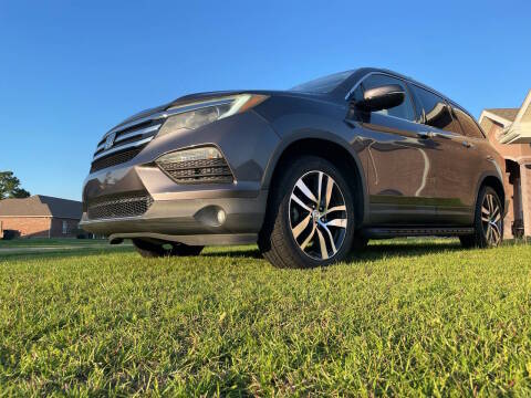 2017 Honda Pilot Elite AWD photo