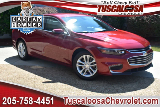 2017 Chevrolet Malibu LT FWD photo