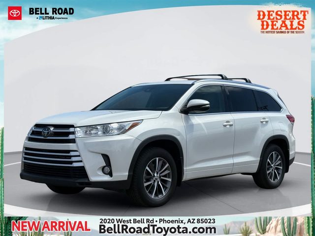 2017 Toyota Highlander XLE AWD photo