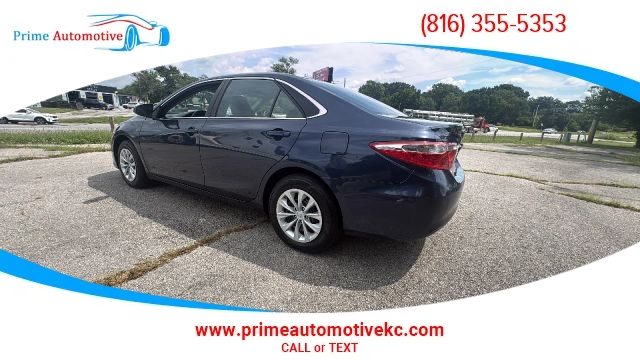 2017 Toyota Camry LE FWD photo