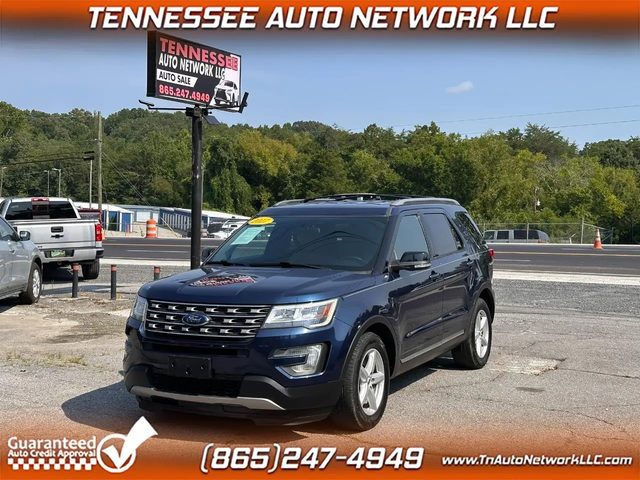 2017 Ford Explorer XLT FWD photo