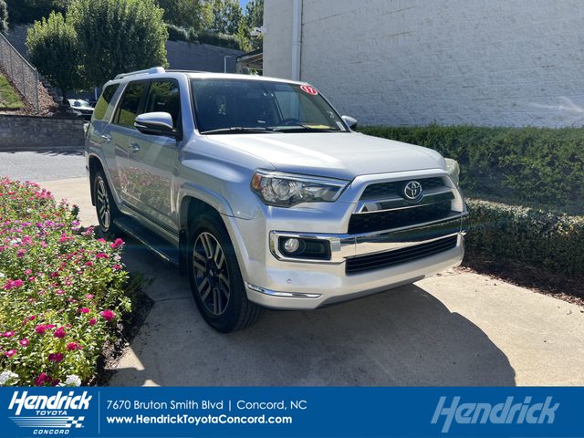 2017 Toyota 4Runner Limited 4WD photo