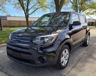 2017 Kia Soul Base FWD photo
