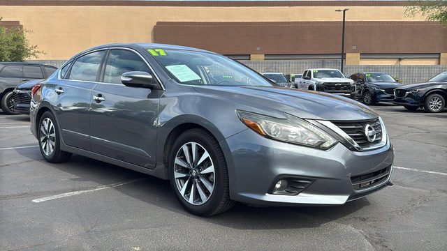 2017 Nissan Altima 2.5 SL FWD photo