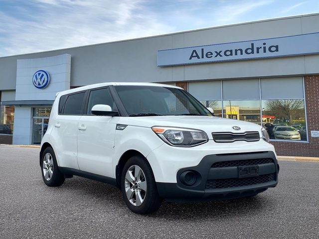 2017 Kia Soul Base FWD photo
