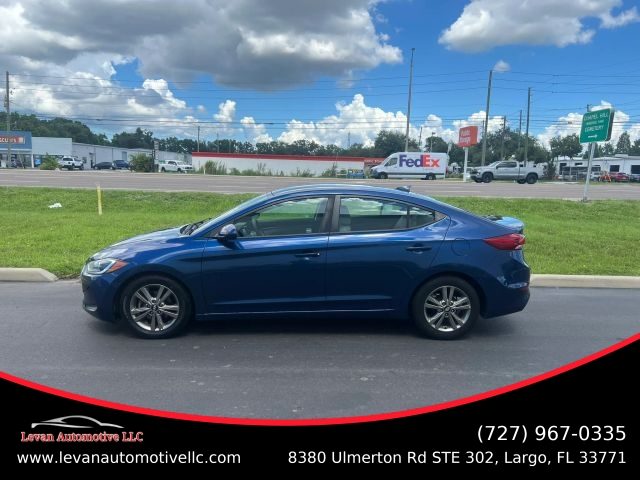 2017 Hyundai Elantra SE FWD photo