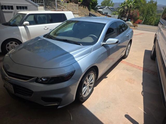 2017 Chevrolet Malibu LT FWD photo