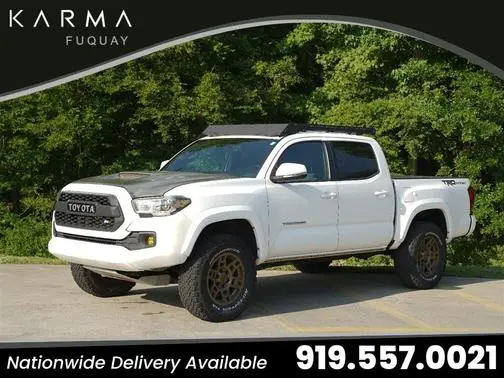 2017 Toyota Tacoma TRD Sport RWD photo