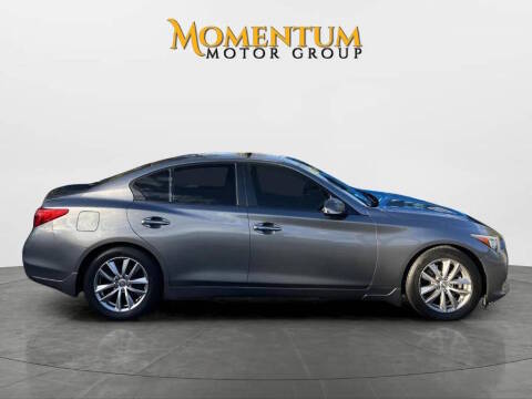2017 Infiniti Q50 3.0t Premium RWD photo